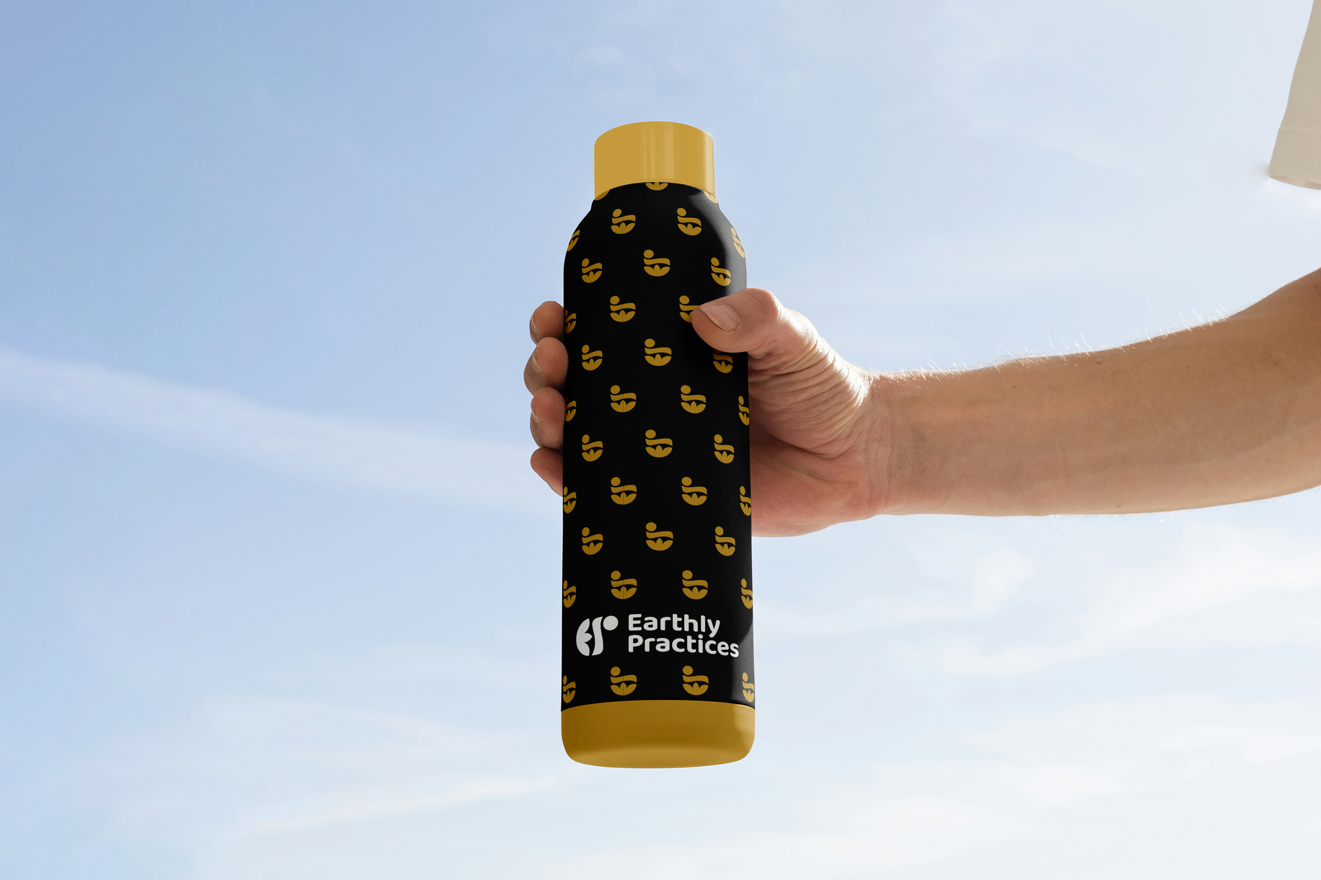 Sustainable event merchandise packaging